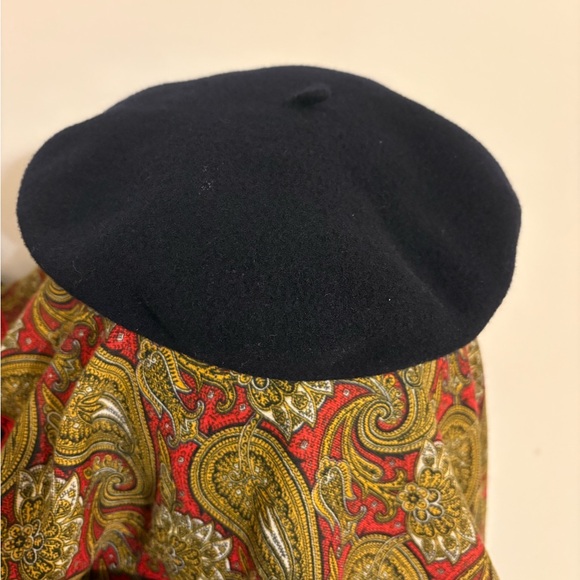 Fandango vintage wool beret. Made in France size 9.5 - Picture 3 of 3